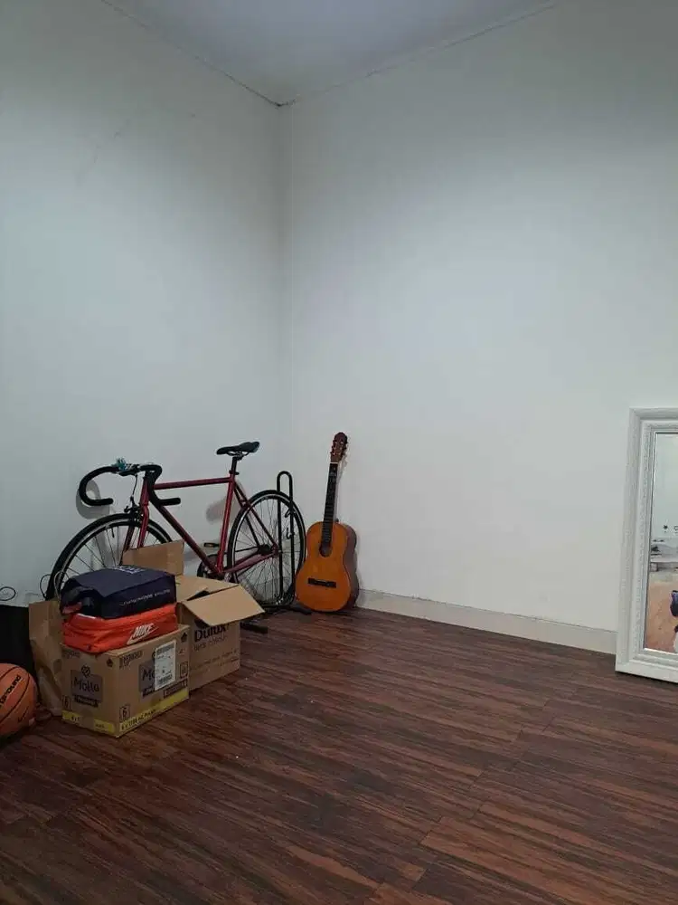 JUAL CEPAT  Rumah 2 lt. di The ICON - BSD