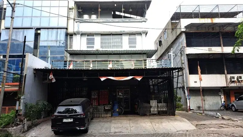 ruko gandeng di roa Malaka Jakbar 3,5 lt