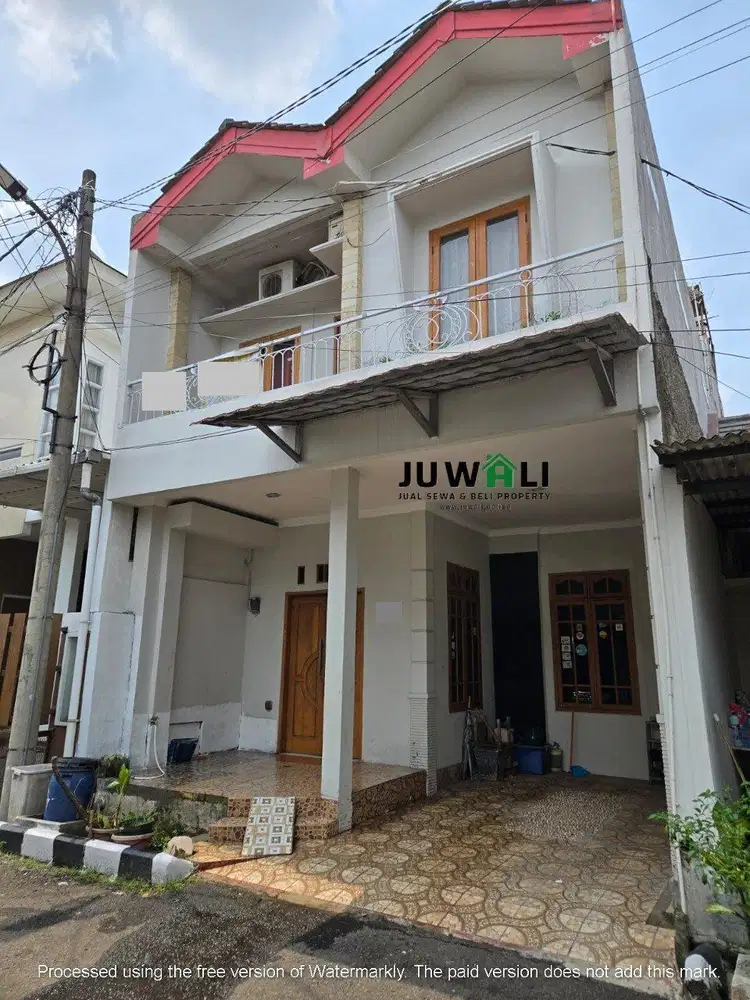 Murah Rumah 2,5 Lantai Siap Huni di Permata Kranggan Cibubur