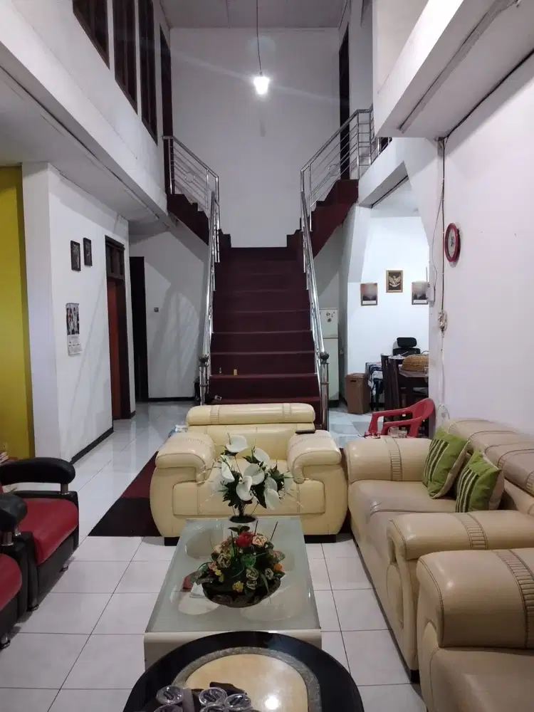 Termurah! Rumah Furnish di Komplek Pharmindo Cimahi