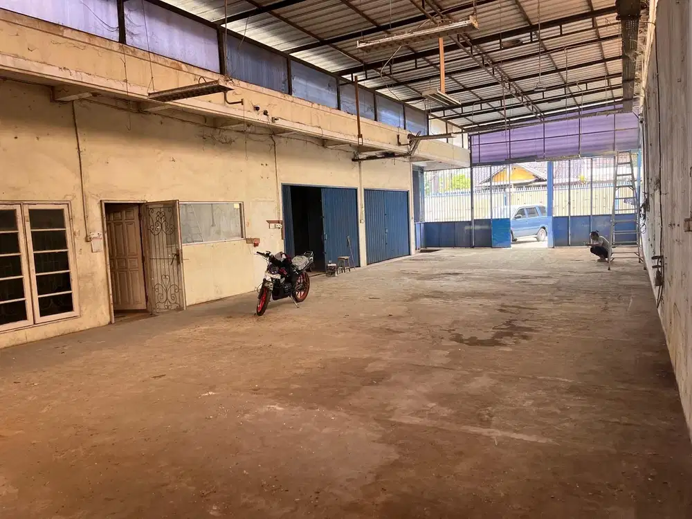 Dijual Gudang Legok Karawaci Tangerang 400 m2 harga 2,5 M