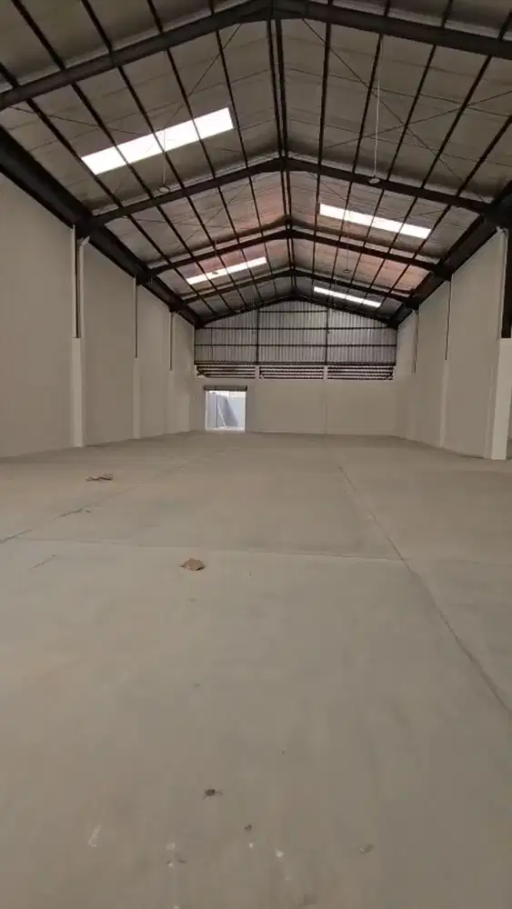 Di sewa gudang Laksana  gandeng 2 tangerang