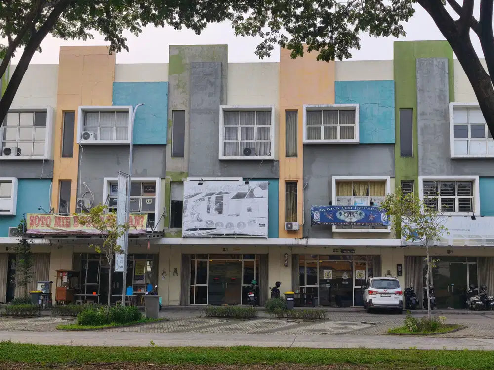 Ruko Jalan Utama Harapan Indah Bekasi