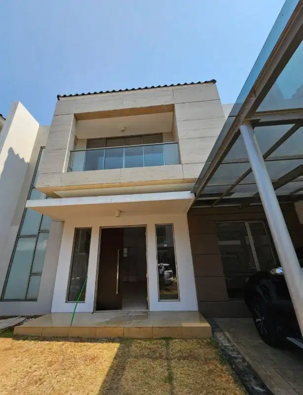 Di Jual Rumah Golf Island Pik 10 m2 x 15 m2