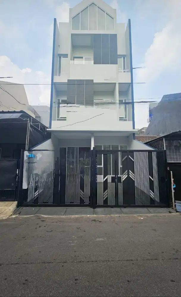 Rumah baru minimalis 3 lt di kelapa gading