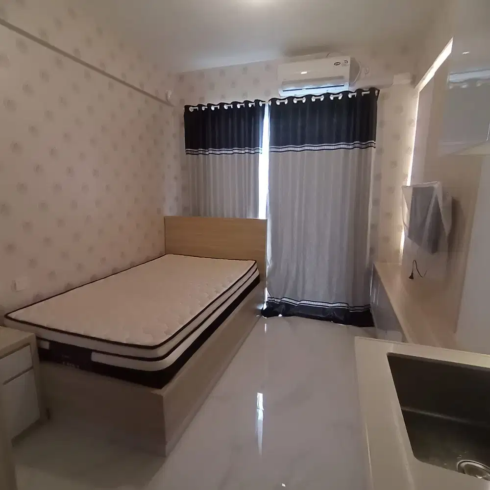 Dijual Rugi apartemen skyhouse BSD sebelah AEON mall bsd