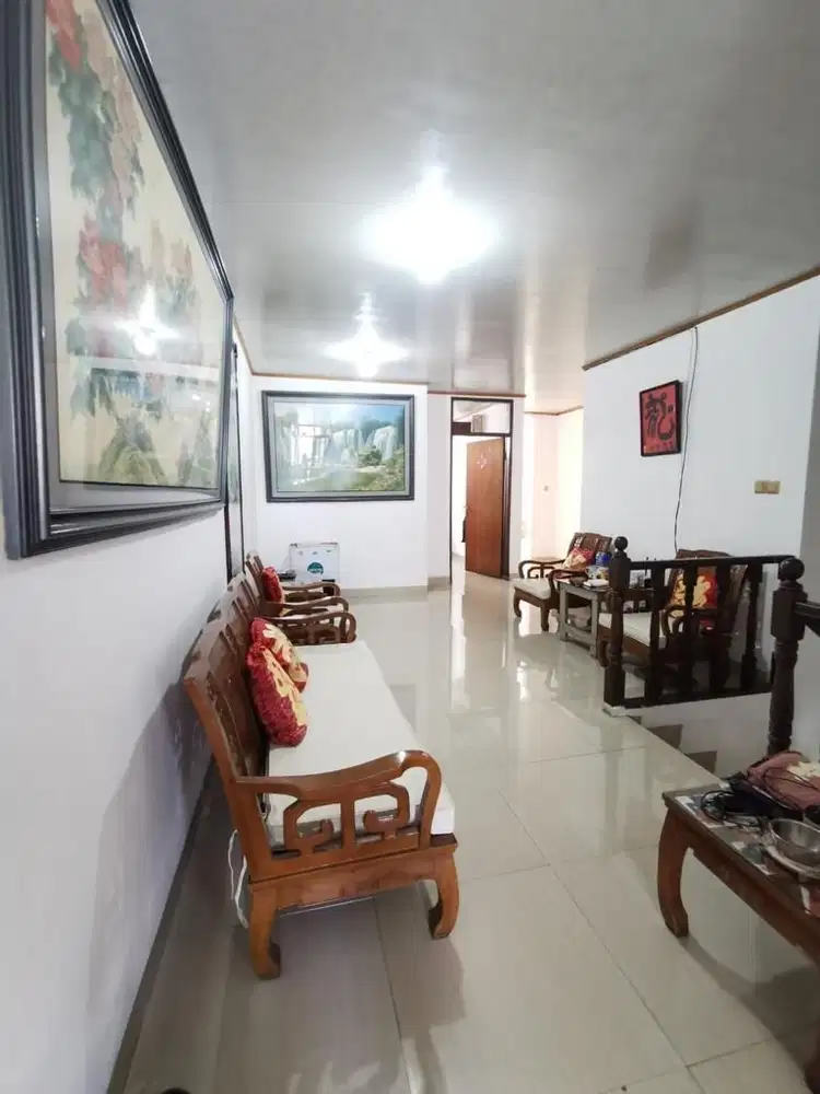 DIJUAL Rumah FULL FURNISH Camar Permai PIK uk 7x23 sudah SHM 5.5M