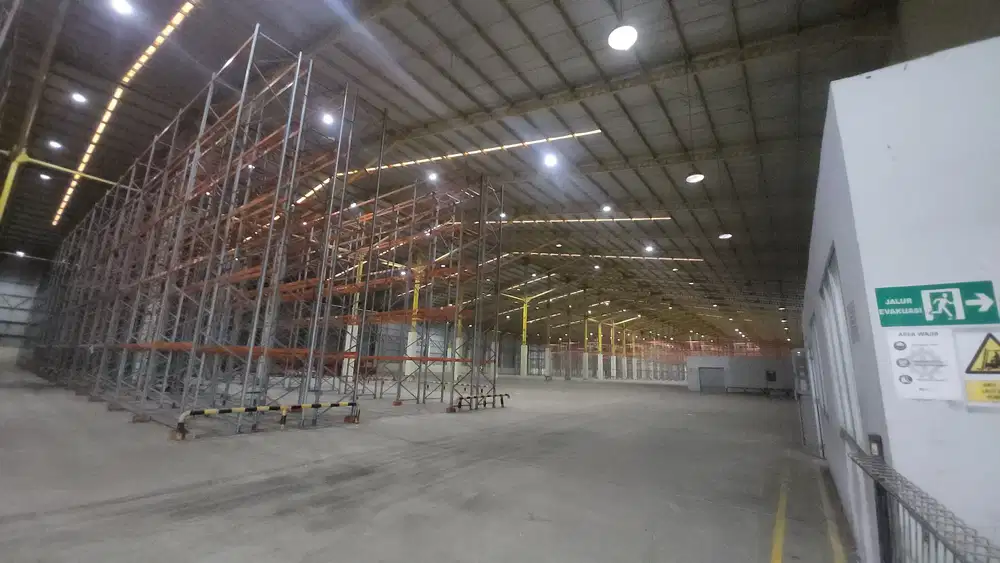 JUAL PABRIK/GUDANG DI PINGGIR JALAN PROPINSI LEMAH ABANG - KARAWANG