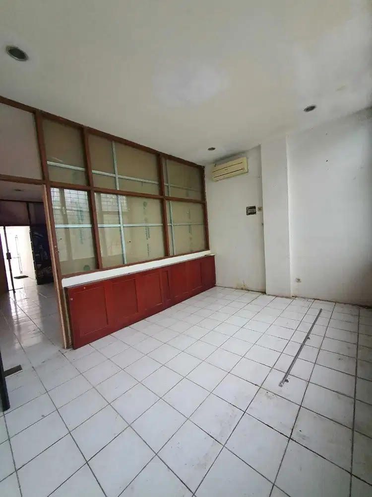 Ruko di Pluit Selatan Raya Dekat Mall Emporium