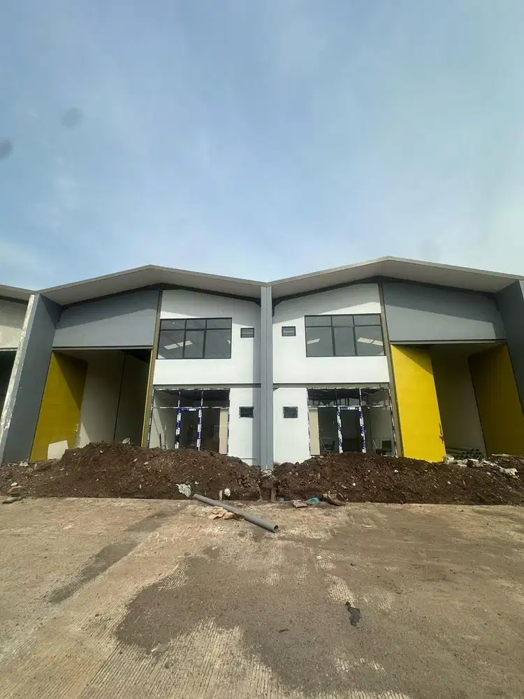 Komplek Pergudangan Industri Manis Jatake 15 Menit dari Tol Bitung