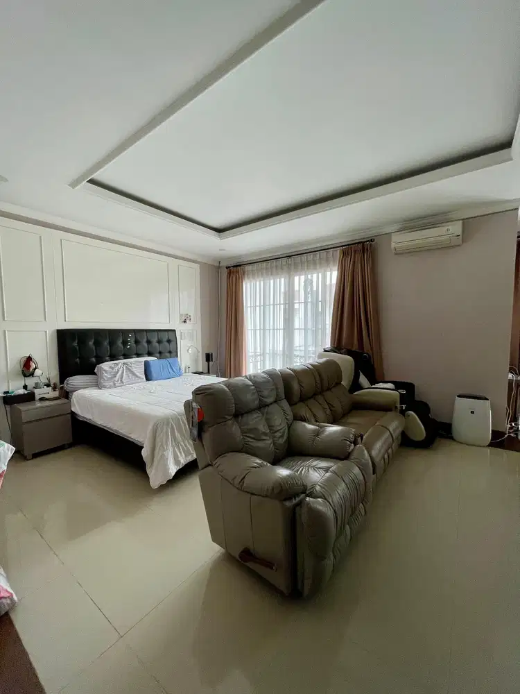 DIJUAL Turun Harga Rumah FURNISH 4Lt PIK1 uk 8x25 TERMURAH Hanya 7.7M