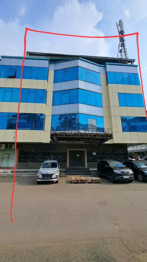 Ruko Gandeng Hoek Bukit Gading Indah Kelapa Gading 222m² ada Lift