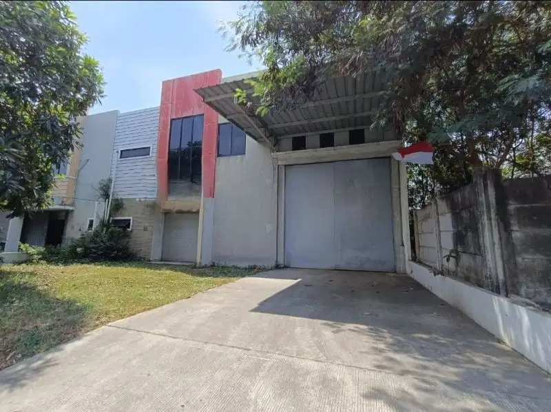 Gudang 570m² dlm Kawasan Marunda Center hadap Selatan