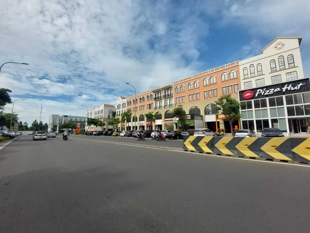 Dijual Ruko 4lt cantik Dikelapa Gading Jakarta Utara