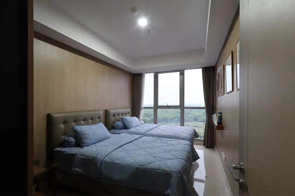 Disewa Apartemen Gold Coast PIK 3 BR View Laut Full Furnished
