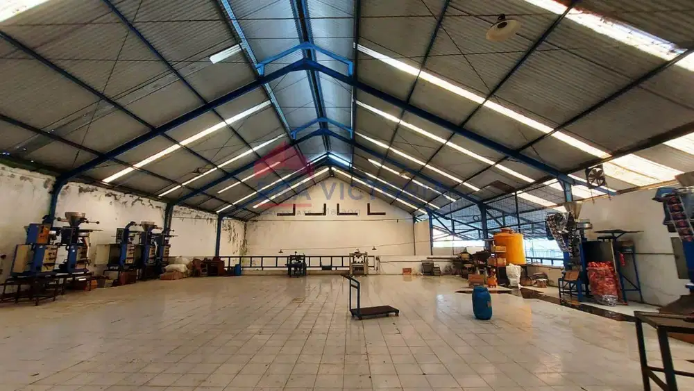 Gudang Ex Pabrik Disewakan di Kepanjen, Akses Jalan Luas Bisa Truk