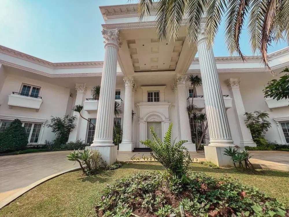 Dijual Rumah INTERCON Blok G di Kebon Jeruk