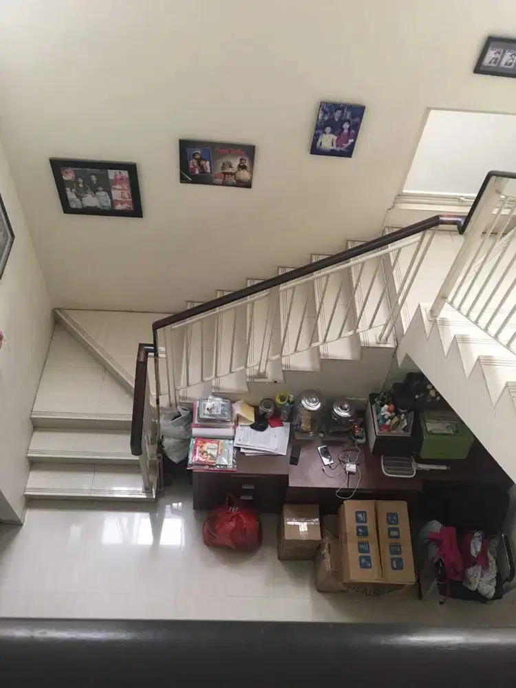 RUMAH FURNISH FULL CUSTOM MEWAH DI LONG BEACH PAKUWON CITY