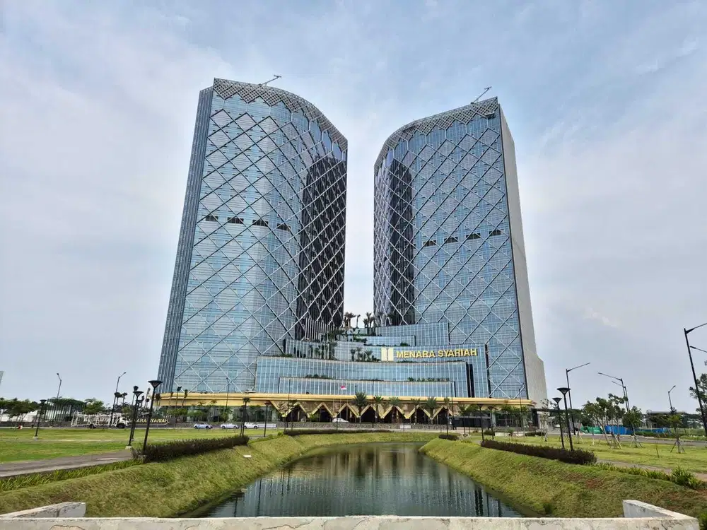 Disewakan Office Menara Syariah Pik2 Pusat CBD Pik2 Unit Ready