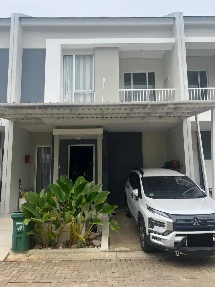 Rumah Cantik Semi Furnish di Synthetis Home Ciputat dekat MRT dan Tol