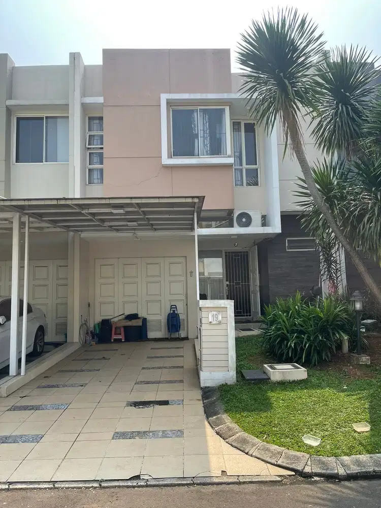 Dijual Rumah Kawasan Spring Canary, Gading Serpong