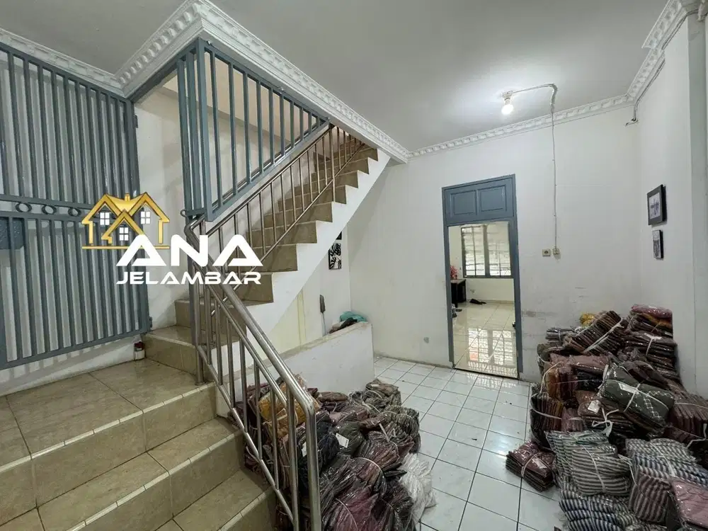 ANA RUMAH UK 4X15M LOKASI BAGUS DI JELAMBAR