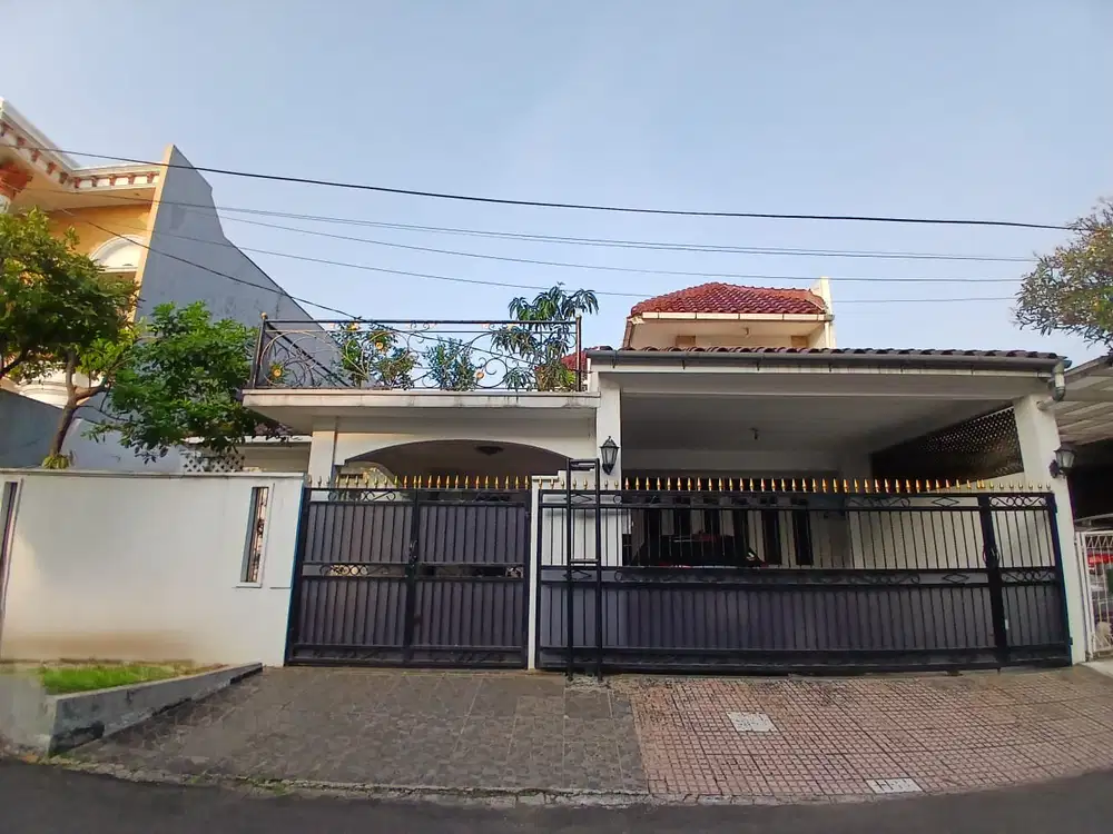 DIJUAL RUMAH TINGGAL SIAP HUNI DALAM KOMPLEK TANJUNG BARAT INDAH