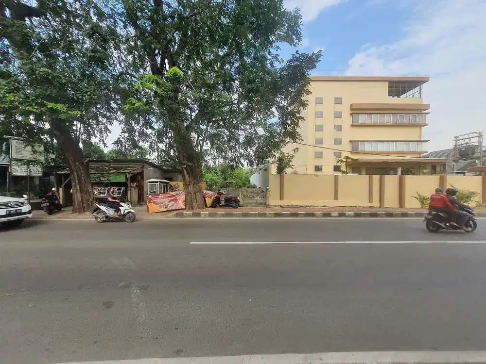 Jual Rugi Tanah di Cipondoh Tangerang dekat Green Lake, area ramai