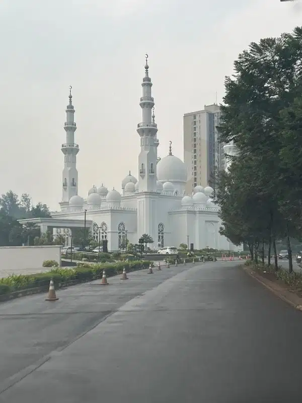 Dijual Murah 1 Unit Apartemen Golf view Full Furnished