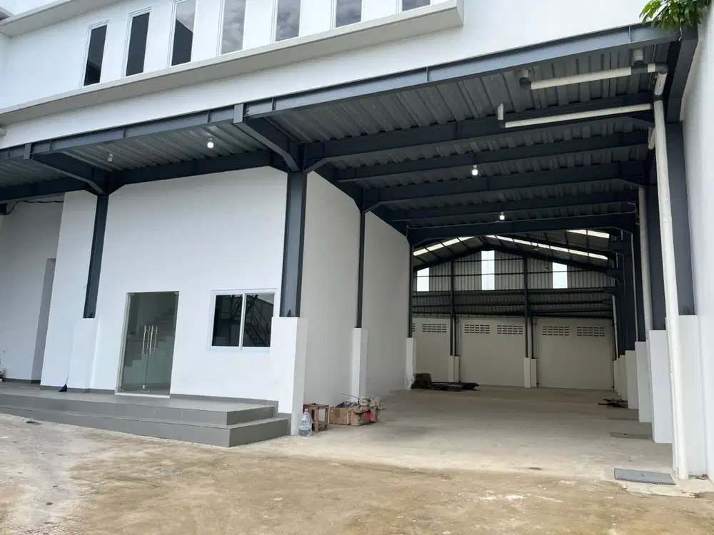 DIJUAL GUDANG SIAP PAKAI di kav DPR Nerogtog Pinang Tangerang