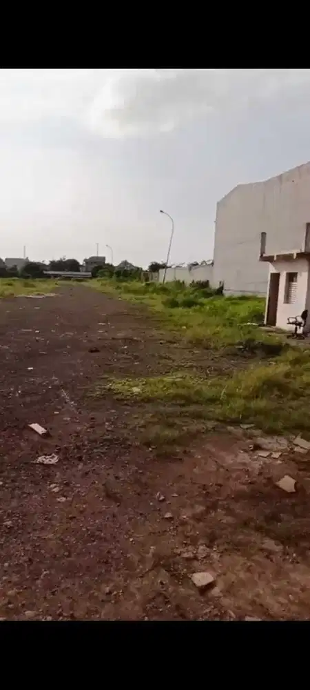 Disewakan lahan pinggir jalan dekat bandara