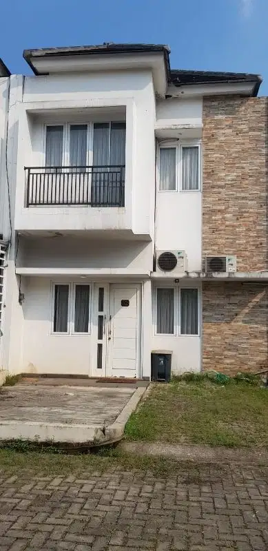 Rumah dijual Cepat/BU, cluster Vistaloka, Sarua, Tangerang Selatan