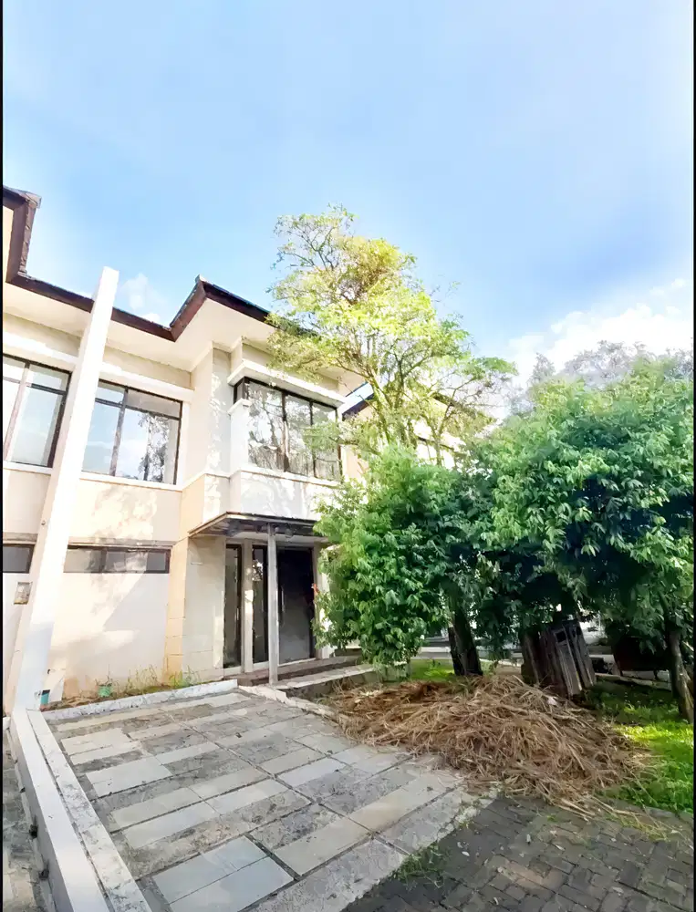 Dijual Rumah BSD Eminent Illustria 7x18 depan Taman! Tangerang