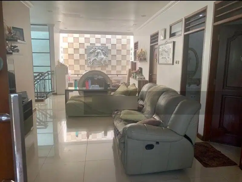 Di Jual Rumah Taman Palem Lestari