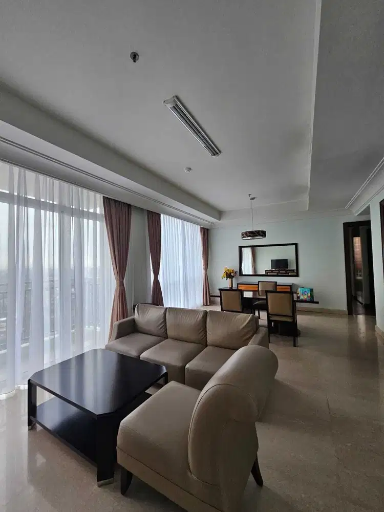 Disewa Apartemen pakubuwono view 2BR uk150m2 furnished at jaksel