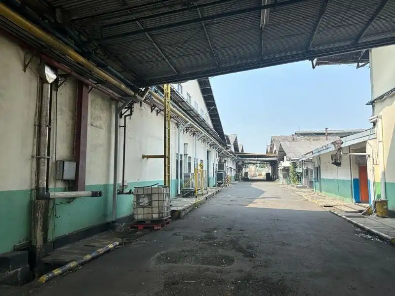 Gudang Ex Pabrik 2.8ha Zona Industri Daan Mogot Jakbar