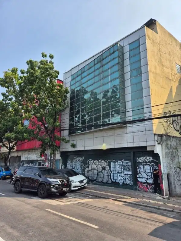 Ruko Gandeng 3.5 Lantai 244m² Cideng Barat Jakarta Pusat