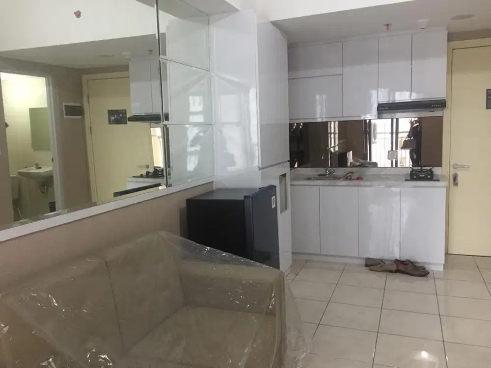 APARTEMENT MTOWN SUMMARECON SERPONG TOWER ELIS VIEW POOL