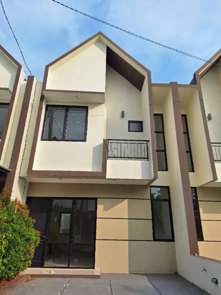 Rumah 2 Lantai Ready Stok Tangerang Selatan Free Biaya DP 0