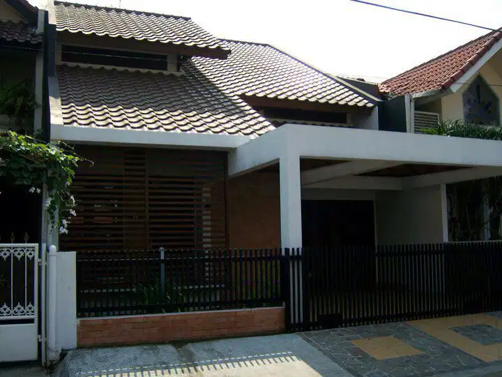 DIJUAL RUMAH TINGGAL KAWASAN BINTARO SEKTOR V PONDOK RANJI