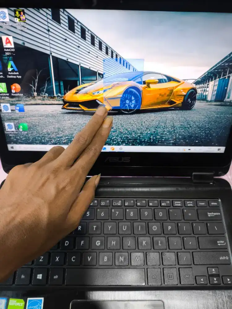 ASUS VIVOBOOK Flip TP301JU TOUCHSCREEN SUPER TIPIS