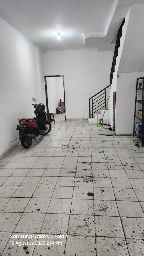 Di sewakan cepat ruko permata palem jakarta barat