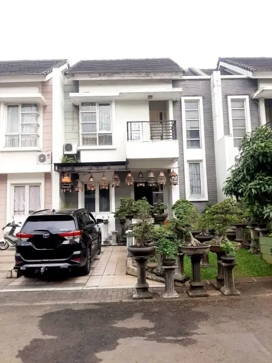 Rumah eksklusif siap huni di Cluster Fluorite Serpong