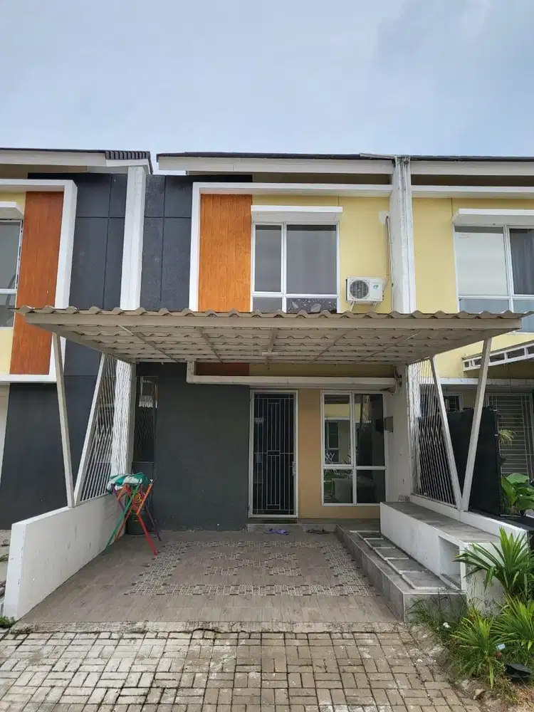 DIJUAL RUMAH DALAM PERUMAHAN GRAND BATAVIA SEMI FURNISHED