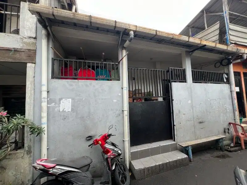 Dijual rumah di Dwi Warna, Jakarta Pusat