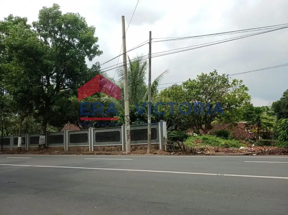 Tanah Luas di jalan utama Batu Malang dg view cantik