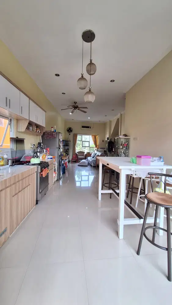 DIJUAL RUMAH TINGGAL 2,5 LANTAI KAWASAN GANDUL BUKIT CINERE