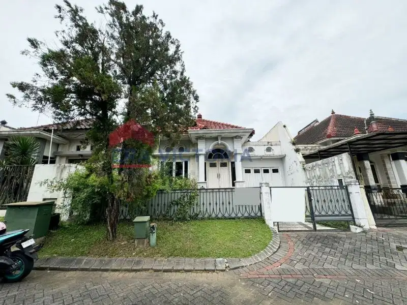 Rumah murah mewah disewakan di Istana Dieng Sukun Malang