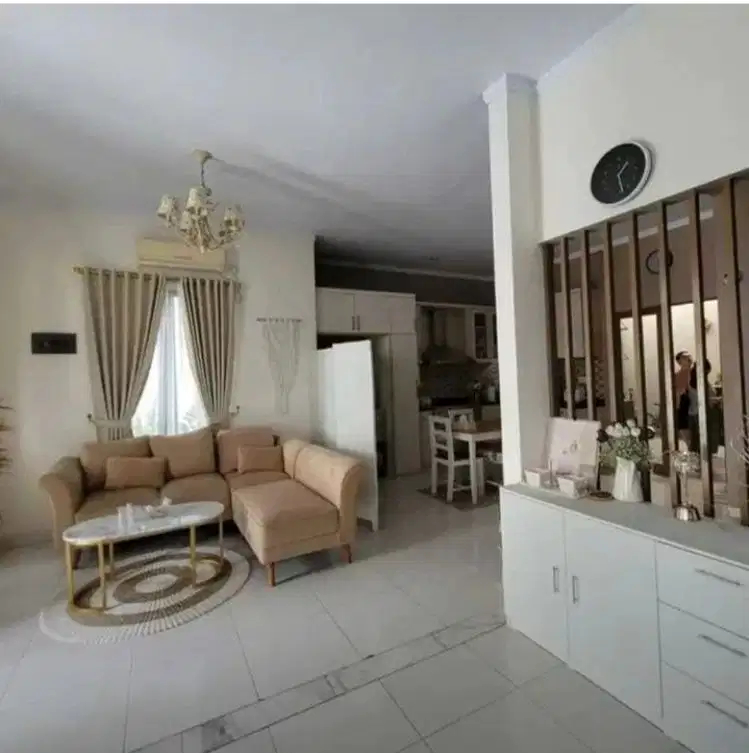 Rumah 2 Lantai di Emerald, Bintaro Jaya Sektor 9,