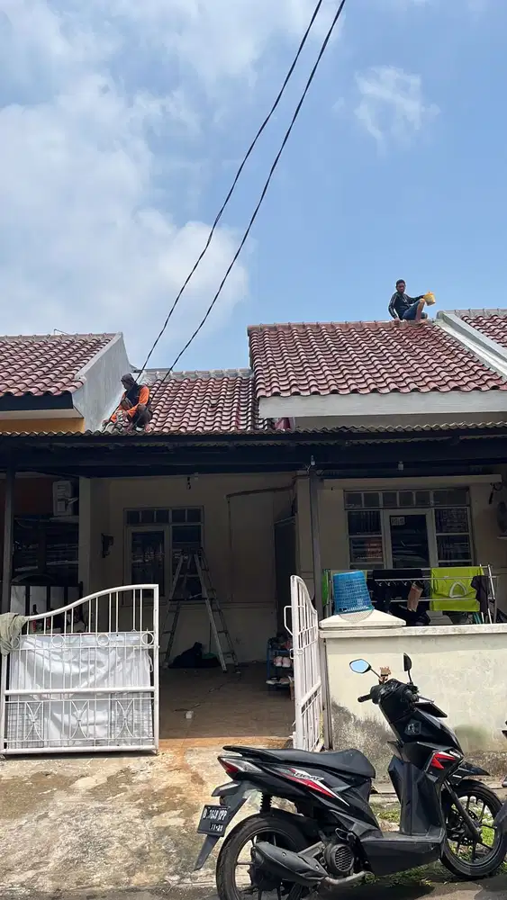 Dijual murah rumah satu lantai di Regency Melati Mas, Serpong